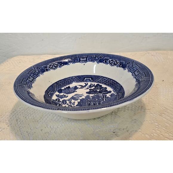 Allertons Flow Blue Willow - England - Flared Serving Blue Willow Vegetable Bowl - Picture 3 of 12
